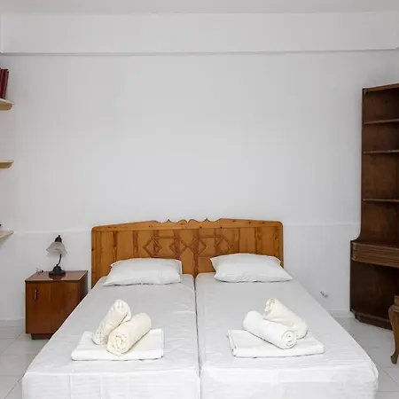 Cozy House With Garden In Bodrum *